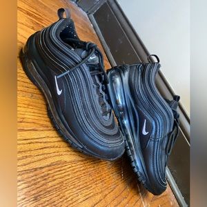 Nike air max size 7 womens